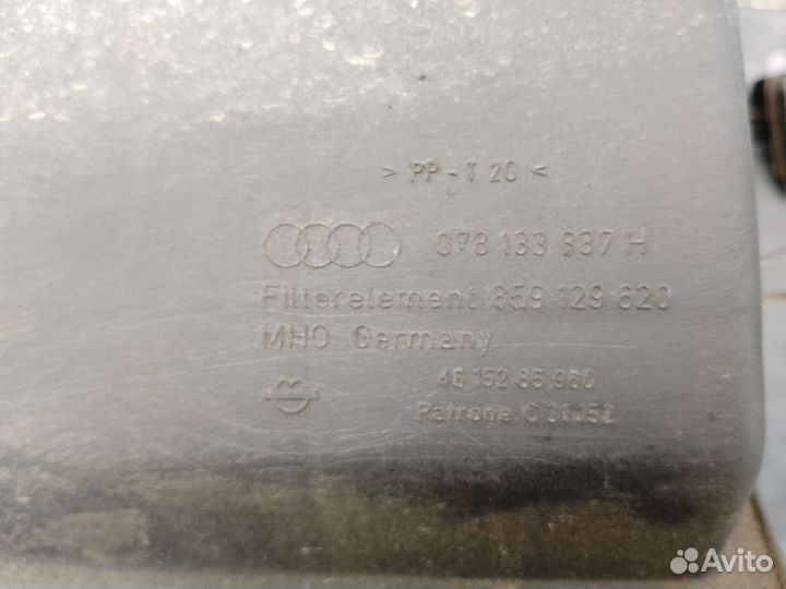 Корпус воздушного фильтра audi 100 c4 2,6