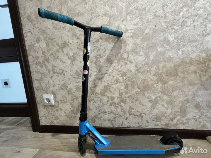 Трюковой самокат