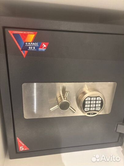 Вскрытие замков авто дверй квартир замена ремонт