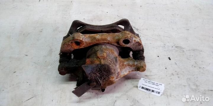 Суппорт передний правый Audi 100 С3