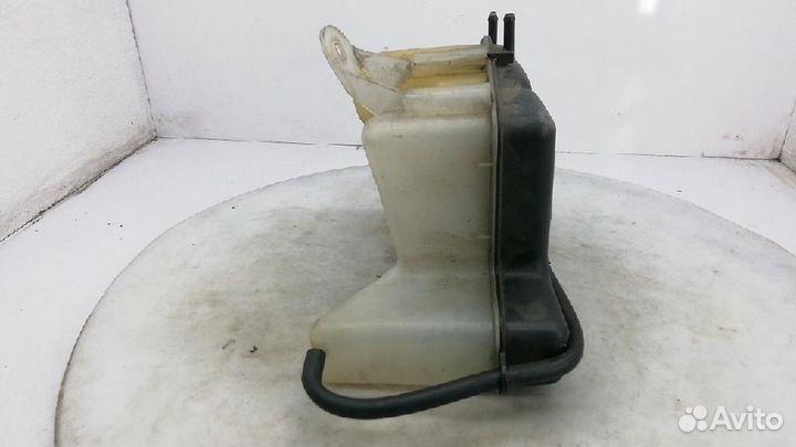 Бачок расширительный Jeep Grand Cherokee