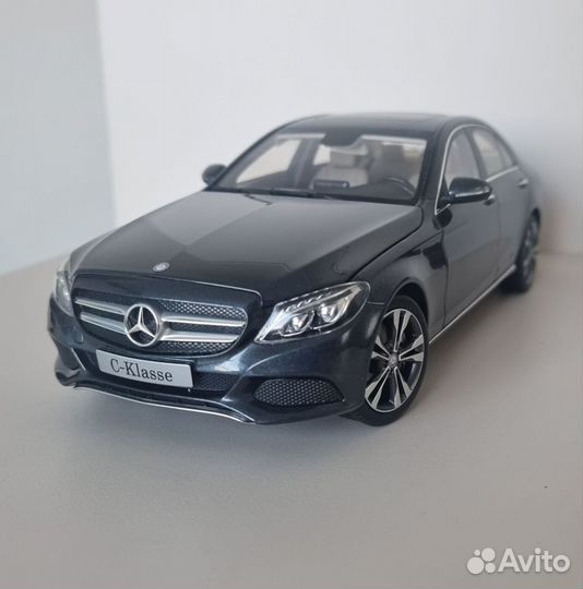 Mercedes C-класс W205 Norev 1/18 седан