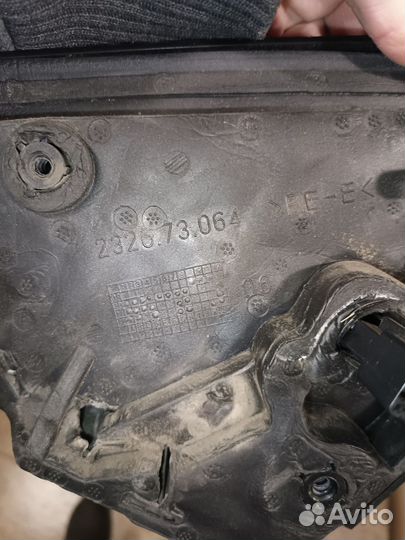 Зеркало правое Renault 232673064