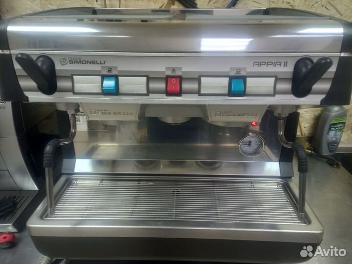 Кофемашина nuova simonelli