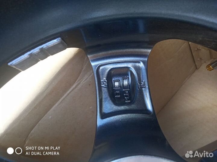 Литой диск R16