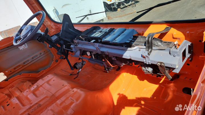 Кабина Hyundai HD 120 new б/у, 700016B000 Hyundai