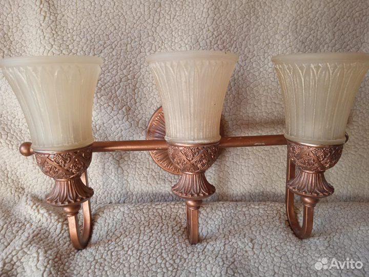 Светильник настенный