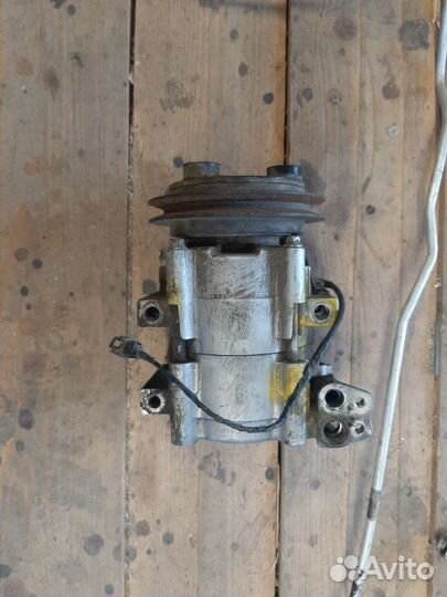 Компрессор кондиционера D4BH / 4D56