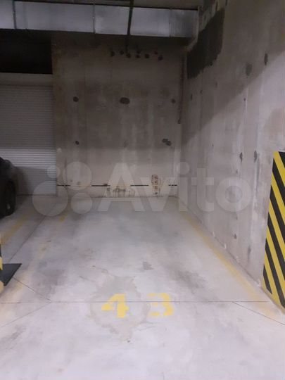 Машиноместо, 14 м²