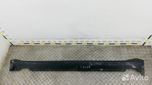 Накладка на порог hyundai genesis (85F02GZ01)