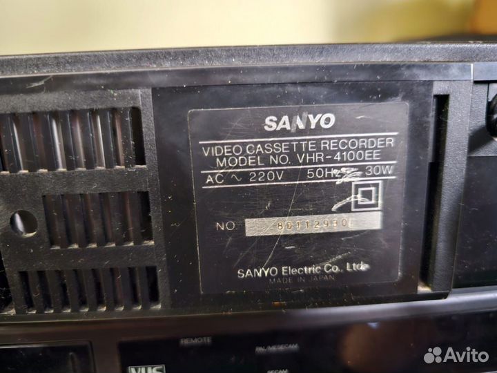 Видеомагнитофон