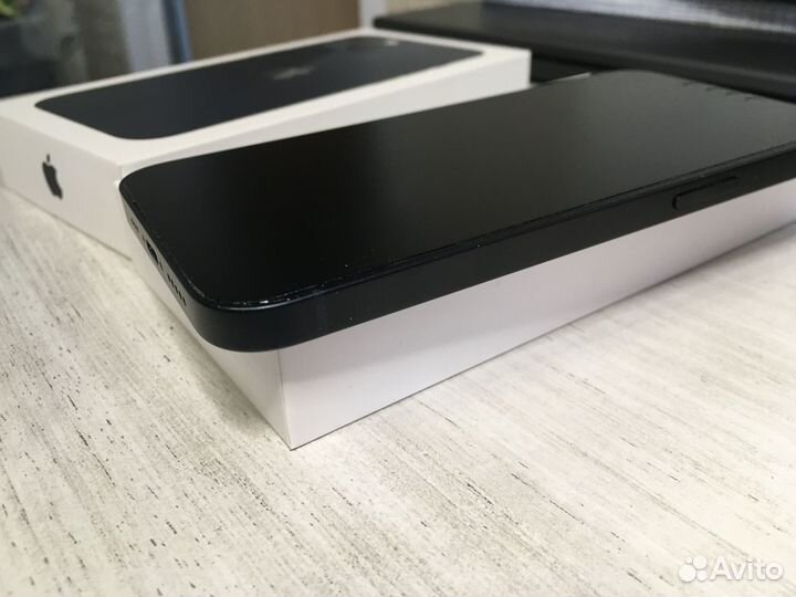 iPhone 13, 128 ГБ