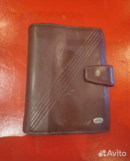 Кожаная обложка для документов и блокнота Petek