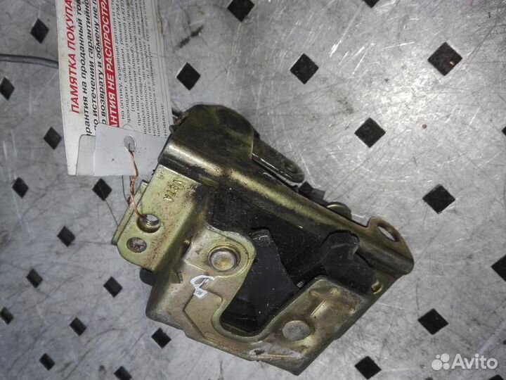 Замок двери передней правой Opel Kadett E