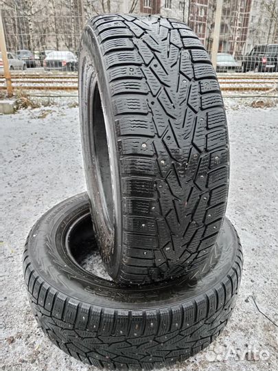 Nokian Tyres Hakkapeliitta 7 215/65 R16 102T