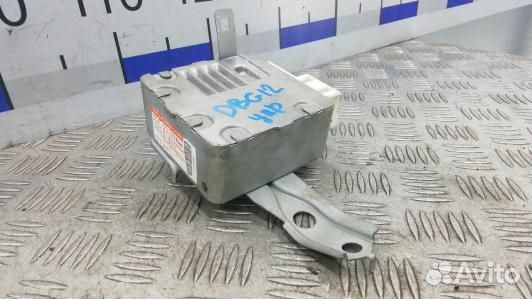 Блок управления toyota avensis T25 (DBG12NC01)