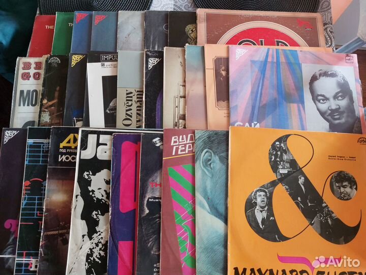 Виниловые пластинки (много джаза, Афган, Высоцкий)