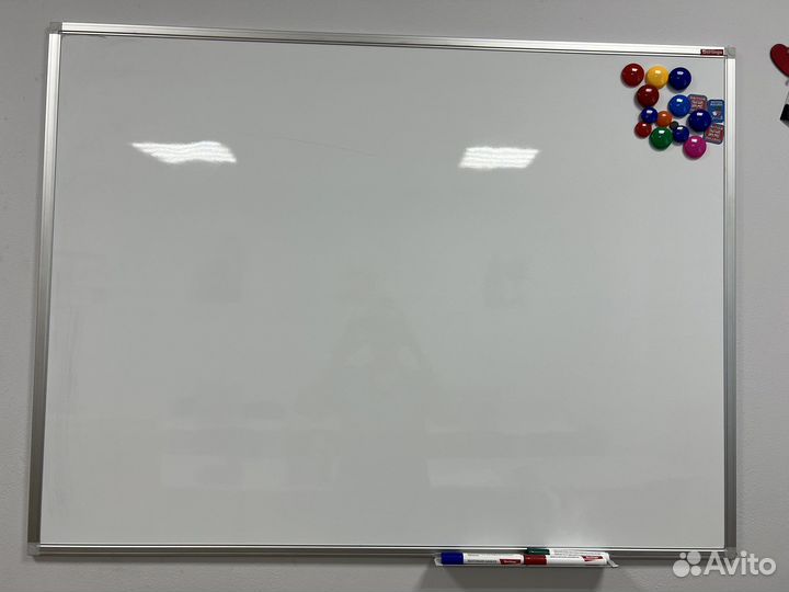 Магнитно маркерная доска