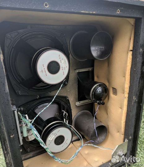 Акустическая колонка