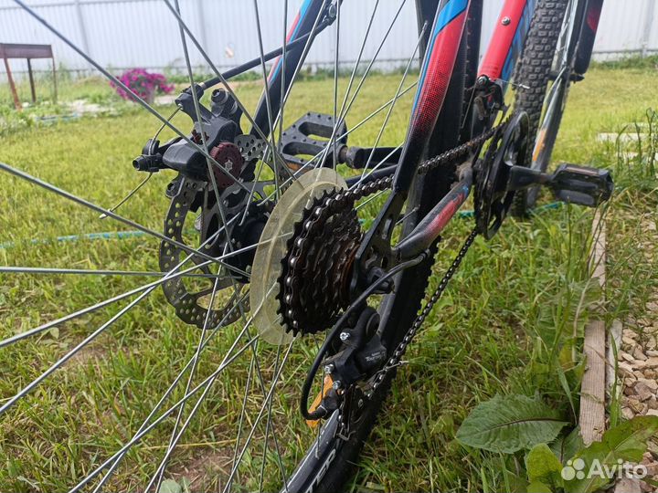 Велосипед взрослый Stinger Caiman 27.5