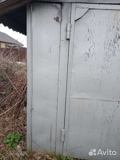 Ворота гаражные металлические б/у