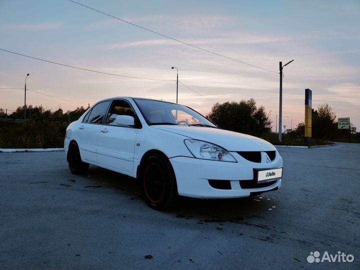 Mitsubishi Lancer 1.6 МТ, 2005, 291 000 км