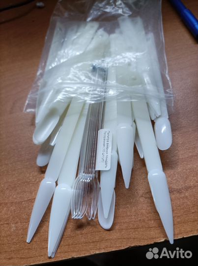 Типсы на кольце