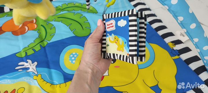 Развивающий коврик