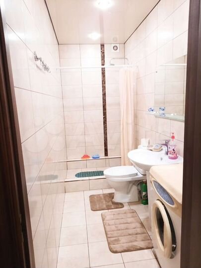 2-к. квартира, 44 м², 1/9 эт.