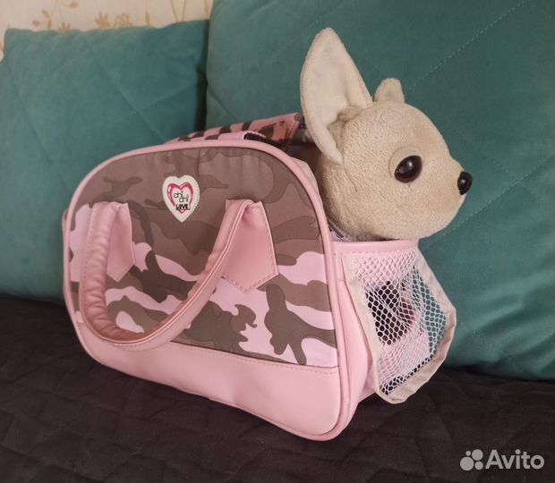 Собачка чичилав в сумочке