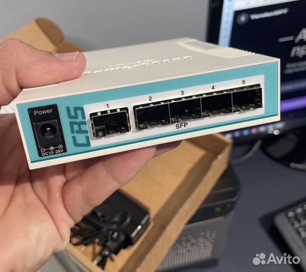 Коммутатор оптический Mikrotik CRS-106-1C-5S