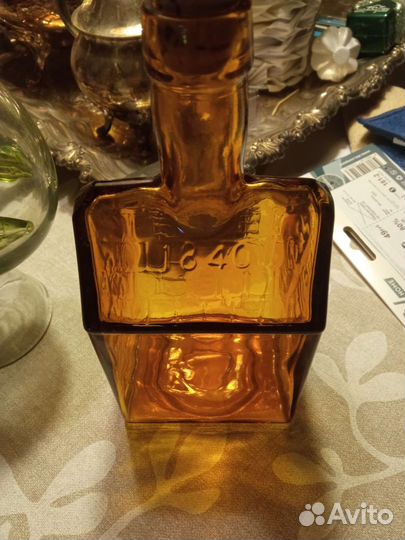 Графин, бутылка для виски -винтаж