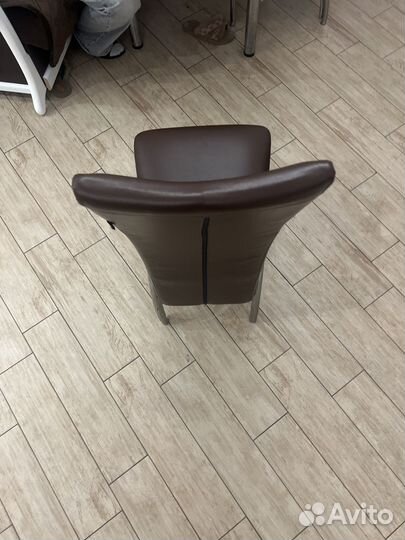 Кухонные стулья бу 4 шт