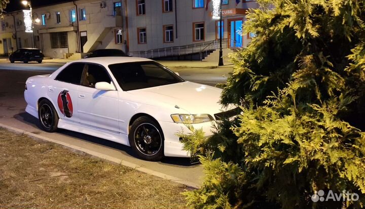 Toyota Mark II 2.5 AT, 1993, битый, 1 000 км