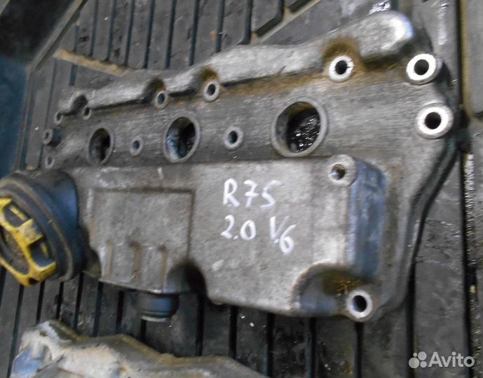 Крышка клапанная Rover 75 2.0 V6