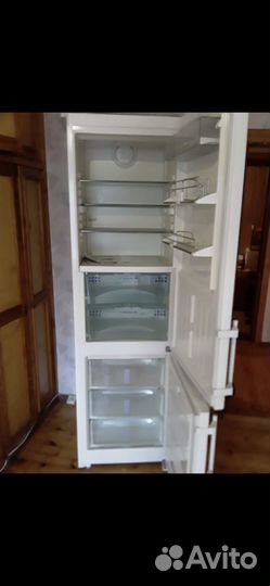 Холодильник liebherr