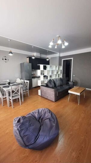 2-к. квартира, 70 м², 6/8 эт.