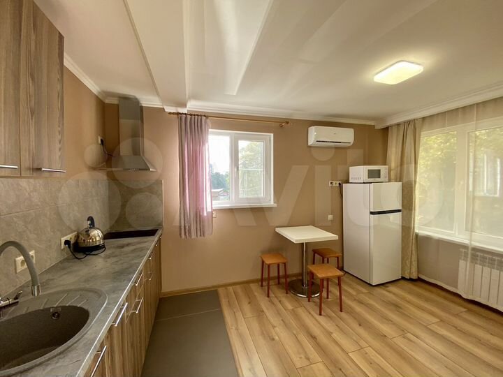 Квартира-студия, 40 м², 3/3 эт.