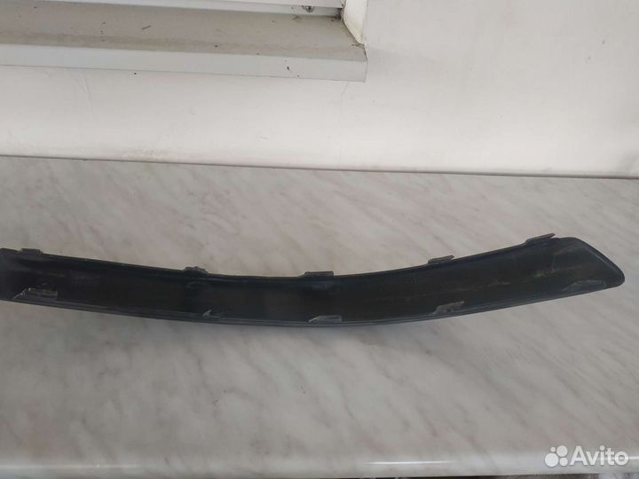 Молдинг на Фольксваген Пассат б5+, левый