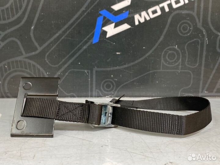 Крепление аккумулятора Audi A6 C6 BDW 2005