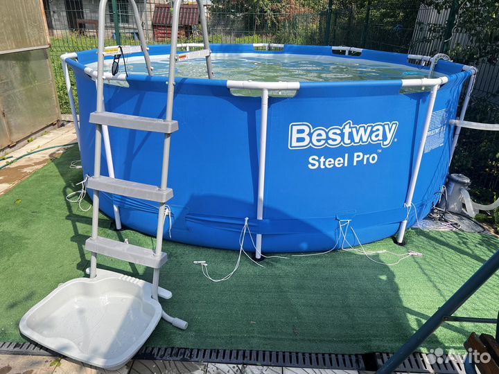 Бассейн BestWay 305x100 Лестница Тент Насос +допы