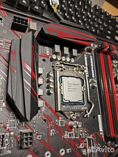 Материнская плата с процессором