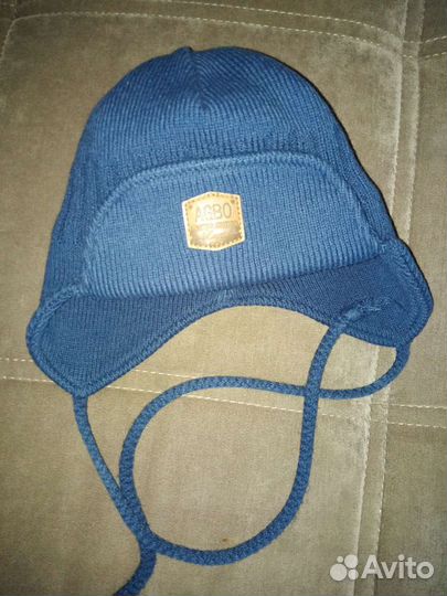 Шапка весенняя