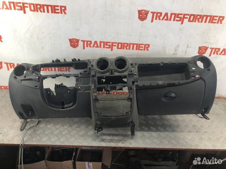 Торпедо Лада Ларгус