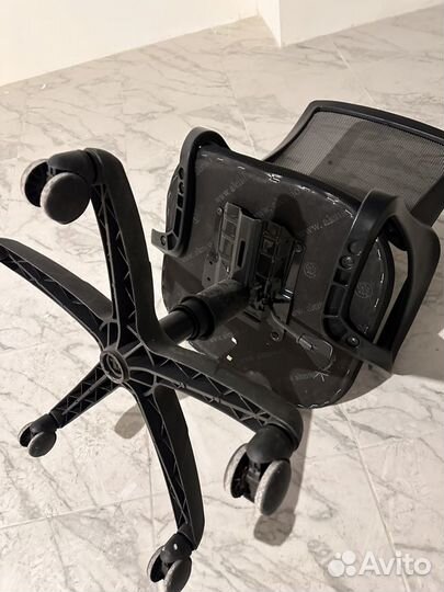 Кресло компьютерное офисное стул на колесах