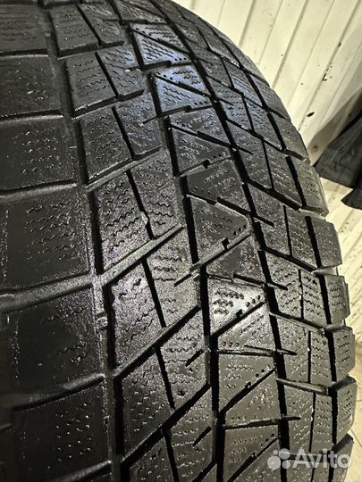 Bridgestone Blizzak 6 235/55 R19
