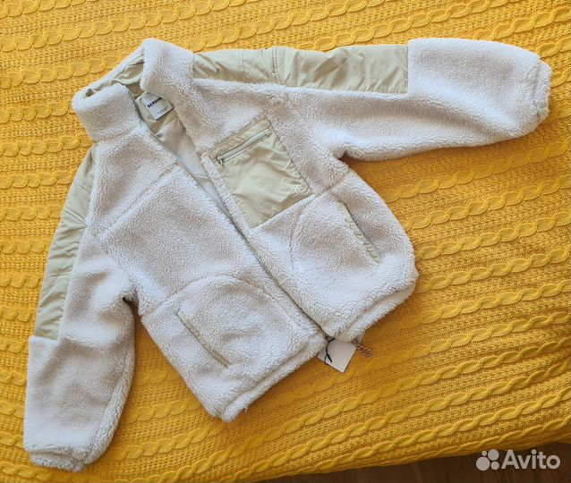 Новая куртка Bershka