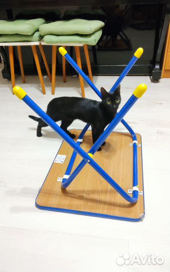 Стол детский