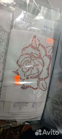 Аппликации из страз