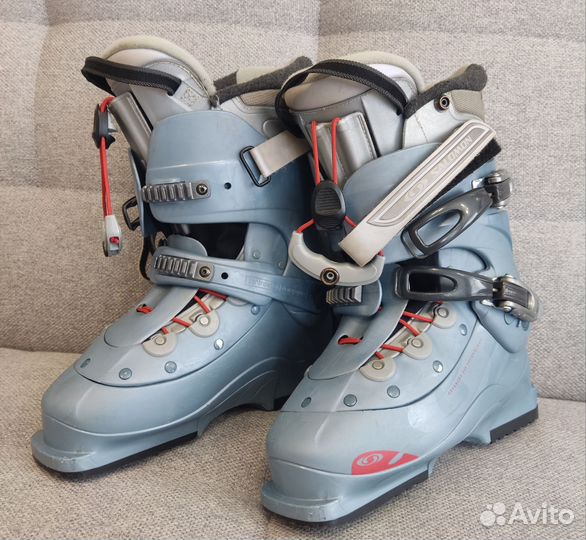 Горнолыжные ботинки salomon 39 размер 26 см